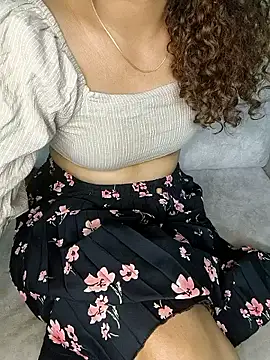 Tamilpallavi online show from 03-04-26, 01:52