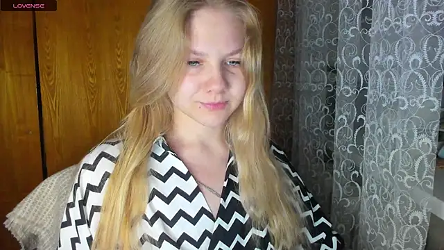 AlinaMors online show from 12-04-25, 10:20