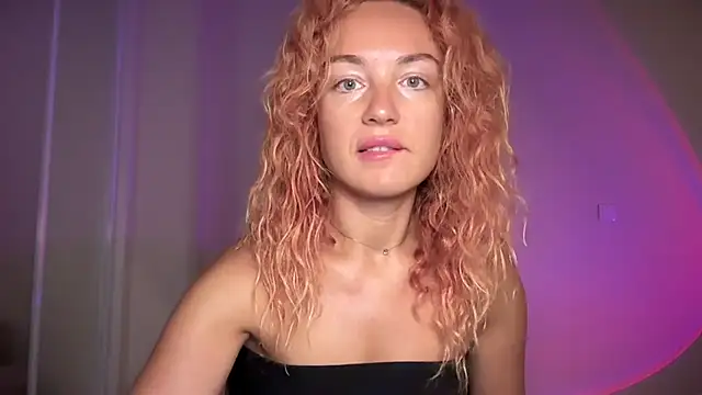 Reddgiirl online show from 07-08-26, 02:24