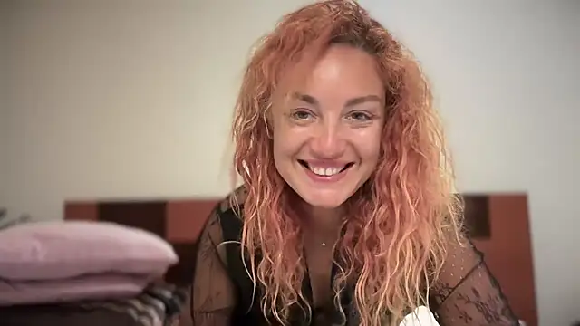 Reddgiirl online show from 04-12-26, 04:21