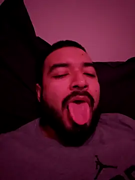 Lb228w online show from 12-15-25, 04:24