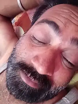 hard boy9455 online show from 04-12-26, 01:31