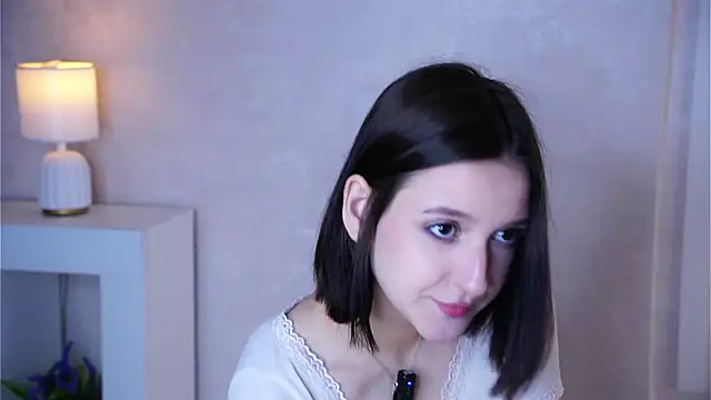 Snapshot of FalineBeacher chatting on 06-12-26, 02:09 FalineBeacher online show from 06-12-26, 02:09