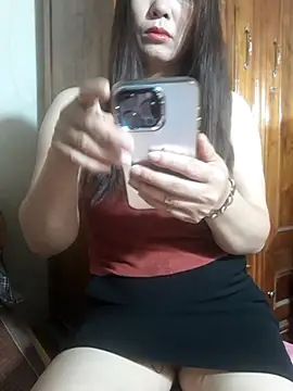 Snapshot of Moan_Mary chatting on 05-30-26, 11:10 Moan Mary online show from 05-30-26, 11:10