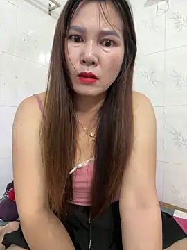 Moan Mary online show from 10-28-25, 09:03