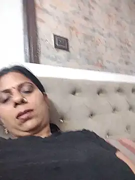 Soniya Roy online show from 05-26-26, 04:49