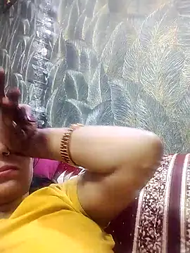 Soniya Roy online show from 10-24-25, 04:39