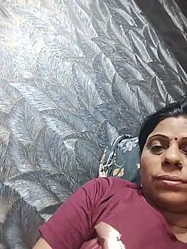 Snapshot of Soniya_Roy chatting on 07-12-26, 06:20 Soniya Roy online show from 07-12-26, 06:20