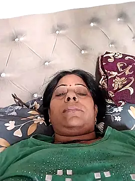 Soniya Roy online show from 04-19-26, 04:35