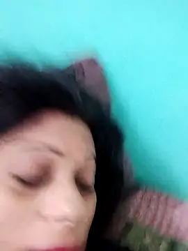 Soniya Roy online show from 10-19-25, 04:04