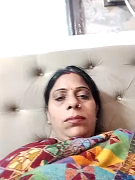 Soniya Roy online show from 11-18-25, 07:11