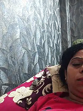 Snapshot of Soniya_Roy chatting on 06-27-26, 03:23 Soniya Roy online show from 06-27-26, 03:23