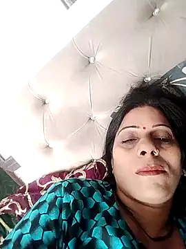 Soniya Roy online show from 04-28-26, 07:13