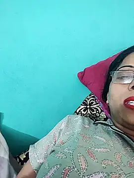 Soniya Roy online show from 10-26-25, 06:25