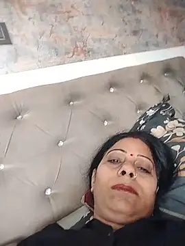 Snapshot of Soniya_Roy chatting on 06-16-26, 06:24 Soniya Roy online show from 06-16-26, 06:24