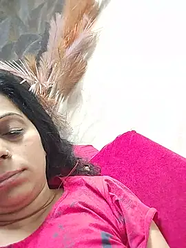 Snapshot of Soniya_Roy chatting on 06-26-26, 02:06 Soniya Roy online show from 06-26-26, 02:06