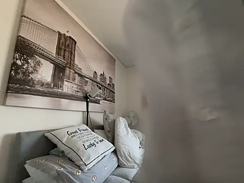 Curvy-Jinx online show from 04-08-26, 09:22