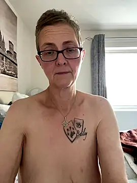 Curvy-Jinx online show from 10-24-25, 07:51