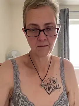 Curvy-Jinx online show from 11-03-25, 08:51