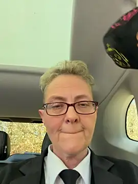 Curvy-Jinx online show from 03-26-26, 11:30