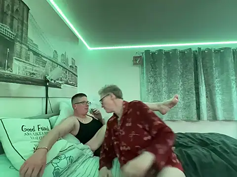 Curvy-Jinx online show from 03-23-26, 08:41