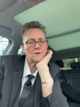 Snapshot of Curvy-Jinx chatting on 02-18-26, 09:06 Curvy-Jinx online show from 02-18-26, 09:06