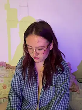 AliaMiller  online show from 06-17-26, 10:19