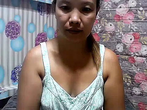 Snapshot of AsianHorny4uxx chatting on 10-16-25, 09:39 AsianHorny4uxx online show from 10-16-25, 09:39