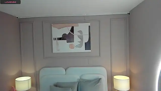 mia kisses2 online show from 10-11-25, 04:13