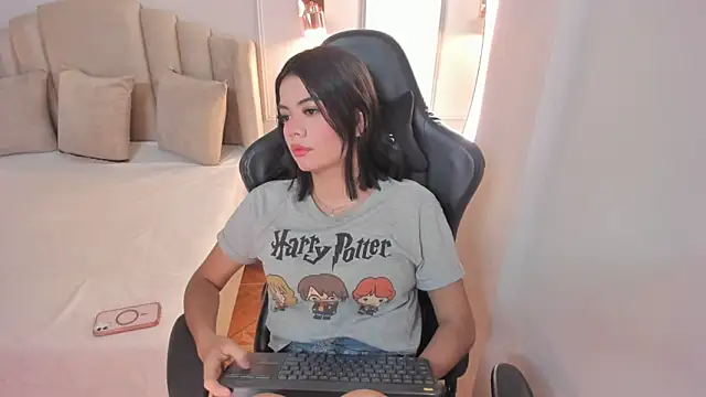 mia kisses2 online show from 09-12-25, 07:08