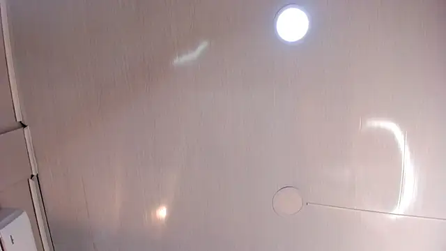 mia kisses2 online show from 01-10-26, 04:08