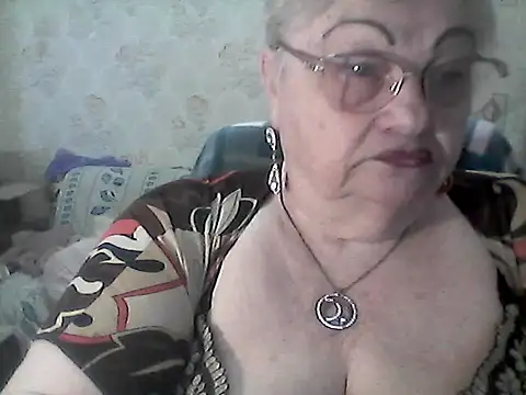 NatalieNorth online show from 05-04-26, 01:58