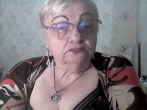 NatalieNorth online show from 05-17-26, 01:05