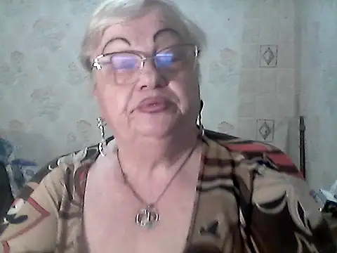 NatalieNorth online show from 05-18-26, 08:57