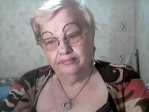 NatalieNorth online show from 06-11-26, 08:50