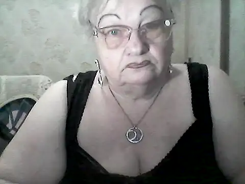 NatalieNorth online show from 12-15-25, 10:04