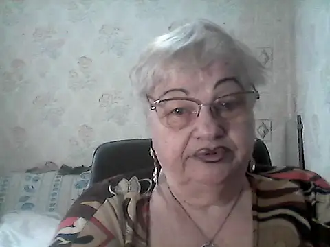 NatalieNorth online show from 04-18-26, 01:02