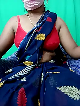 Snapshot of Cute_Renuka chatting on 09-10-25, 06:12 Cute Renuka online show from 09-10-25, 06:12