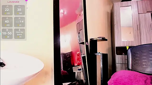 Rossedewitt  online show from 02-13-26, 07:25