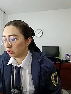 Snapshot of SUSY__06 chatting on 11-06-25, 12:09 SUSY 06 online show from 11-06-25, 12:09