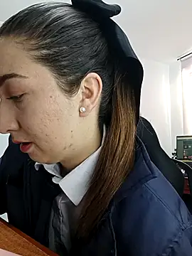 Snapshot of SUSY__06 chatting on 12-18-25, 12:09 SUSY 06 online show from 12-18-25, 12:09