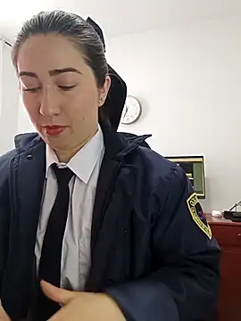 Snapshot of SUSY__06 chatting on 11-11-25, 12:00 SUSY 06 online show from 11-11-25, 12:00