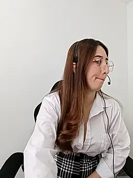 Snapshot of SUSY__06 chatting on 10-30-25, 12:14 SUSY 06 online show from 10-30-25, 12:14