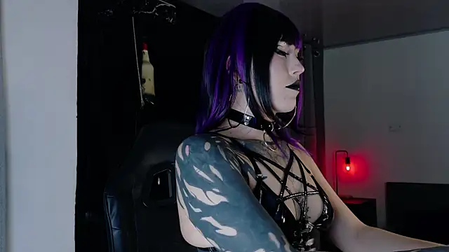 Angelabl0odborne online show from 02-02-26, 11:26