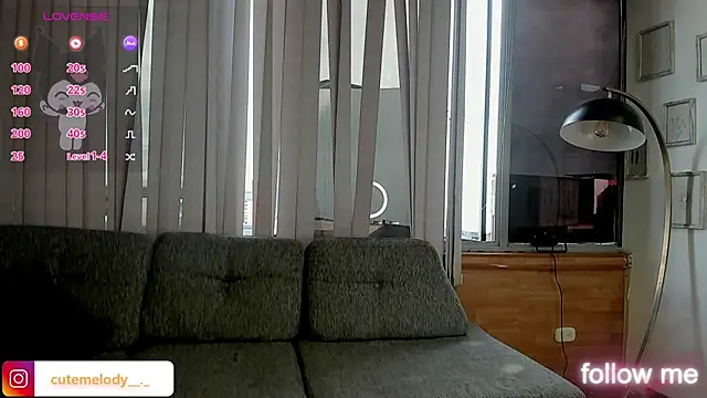 Snapshot of Melody-chers chatting on 06-12-26, 12:03 Melody-chers online show from 06-12-26, 12:03