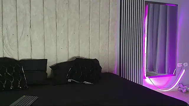 rachell owen online show from 10-03-25, 04:58