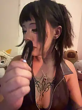 Kitty yukimura online show from 05-14-26, 12:07