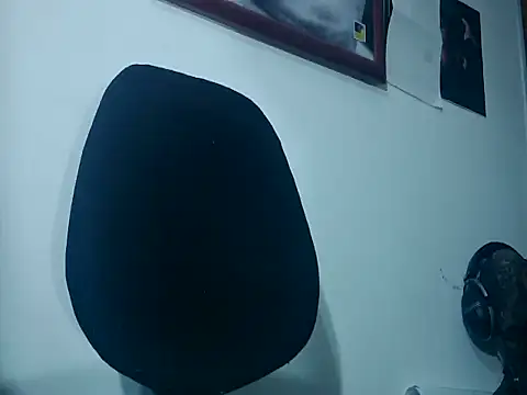 Snapshot of dominatrixabc chatting on 02-05-26, 12:28 dominatrixabc online show from 02-05-26, 12:28