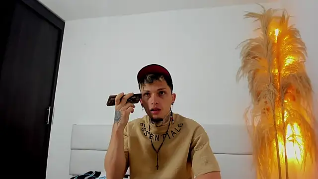 Kieran kian online show from 04-06-26, 03:13