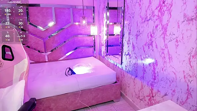 AriaNova  online show from 11-22-25, 01:10